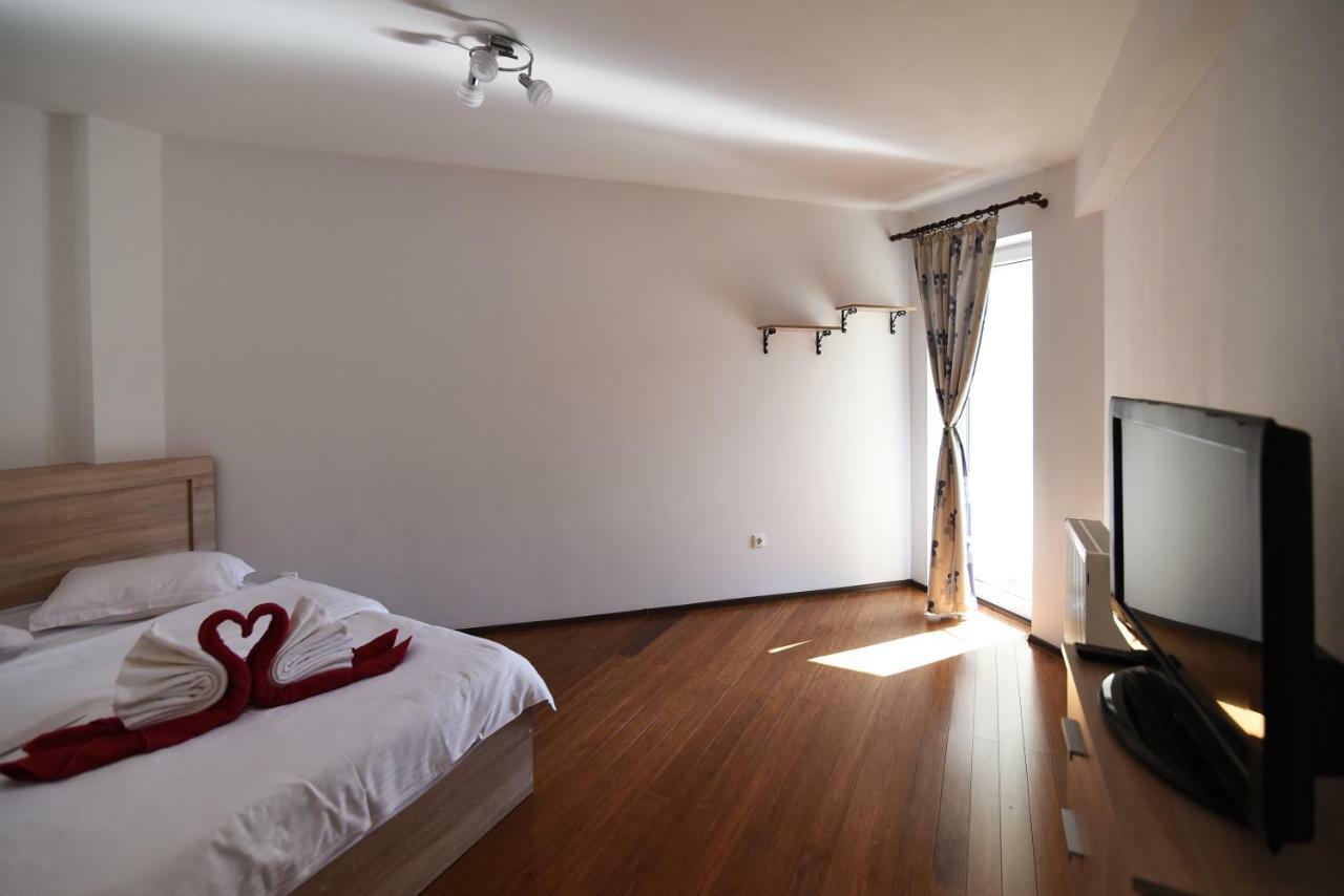 Ferienwohnung Avantgarden 57 Brașov Exterior foto